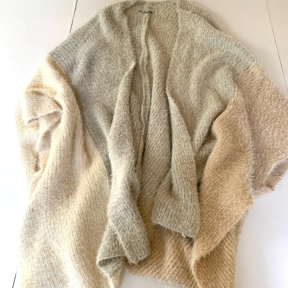 Anthropologie Saturday Sunday Cardigan Sweater wrap soooo soft! One size OSFA